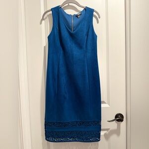 Elegant Blue Sleeveless Dress